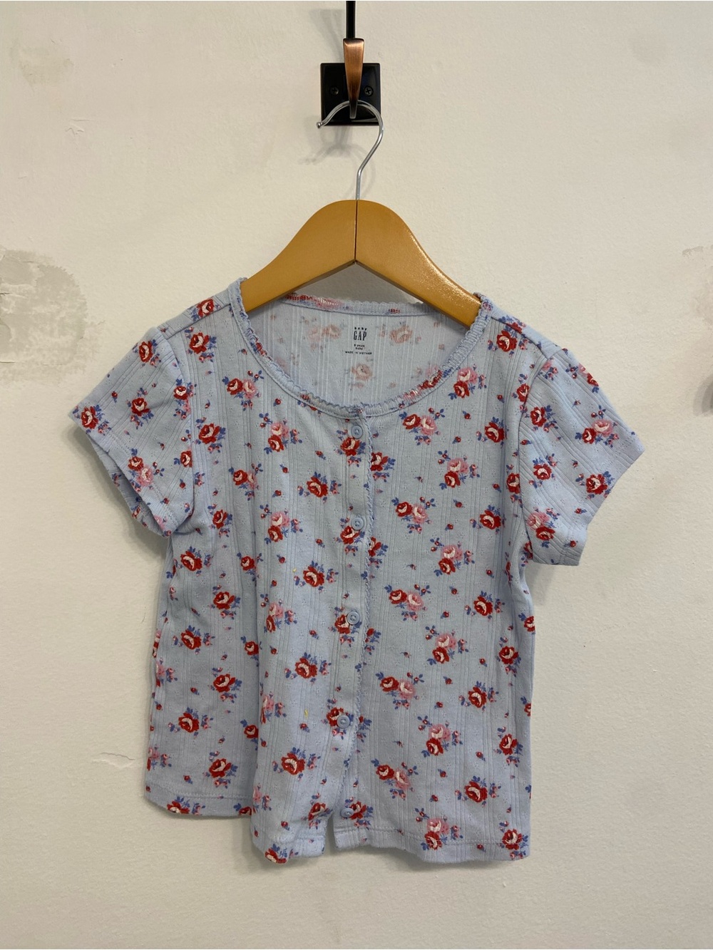 GAP Girls' Light Blue Floral Button-Front Tee